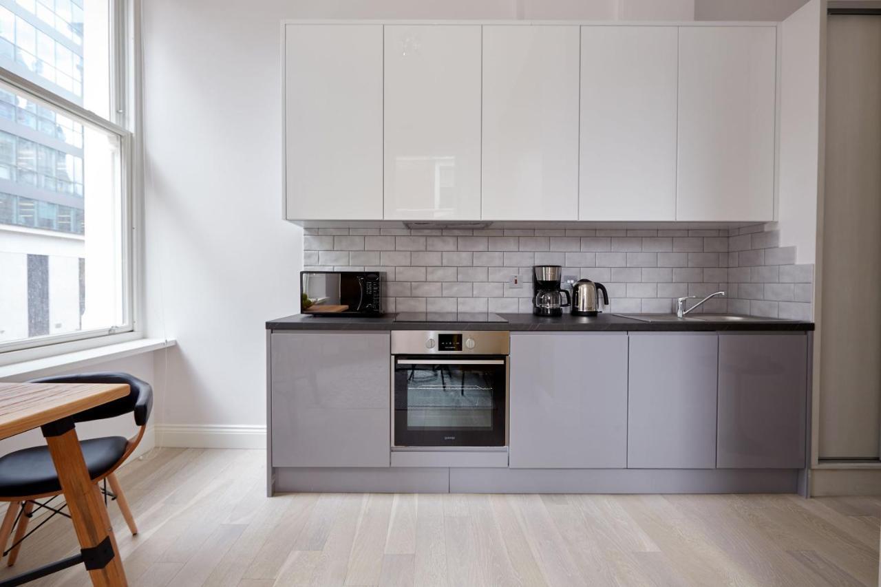 2Vh Virginia House, 31 Bloomsbury Way By City Living Londra Esterno foto